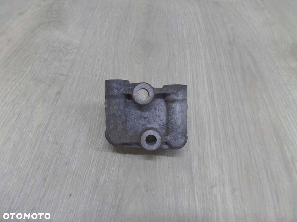 MITSUBISHI CANTER 7C18 4.9 DID 4M50 PODSTAWA ROZDZIELACZ POWROTU PALIWA ME225482 07-14 - 3