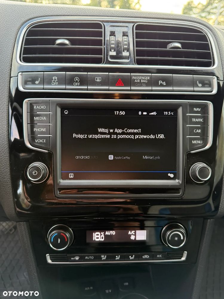 Volkswagen Polo - 13