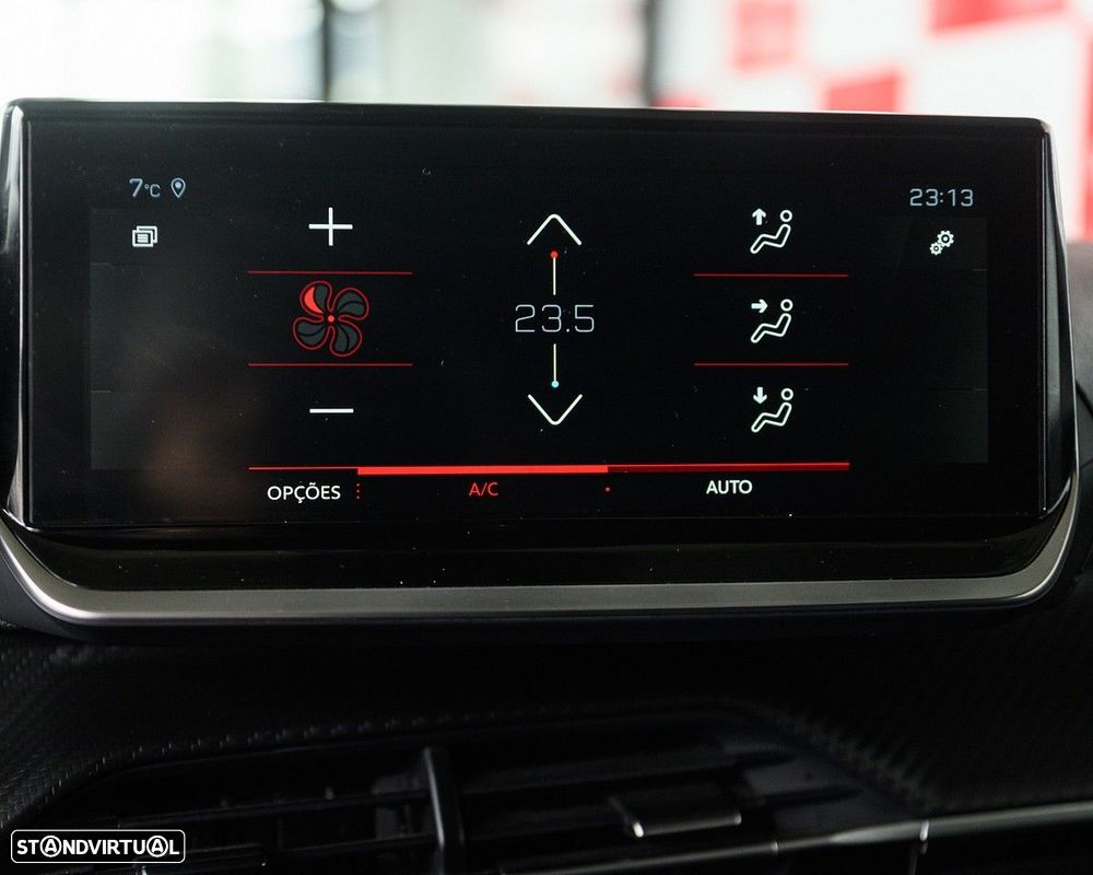 Peugeot 2008 1.2 PureTech Allure Pack - 37