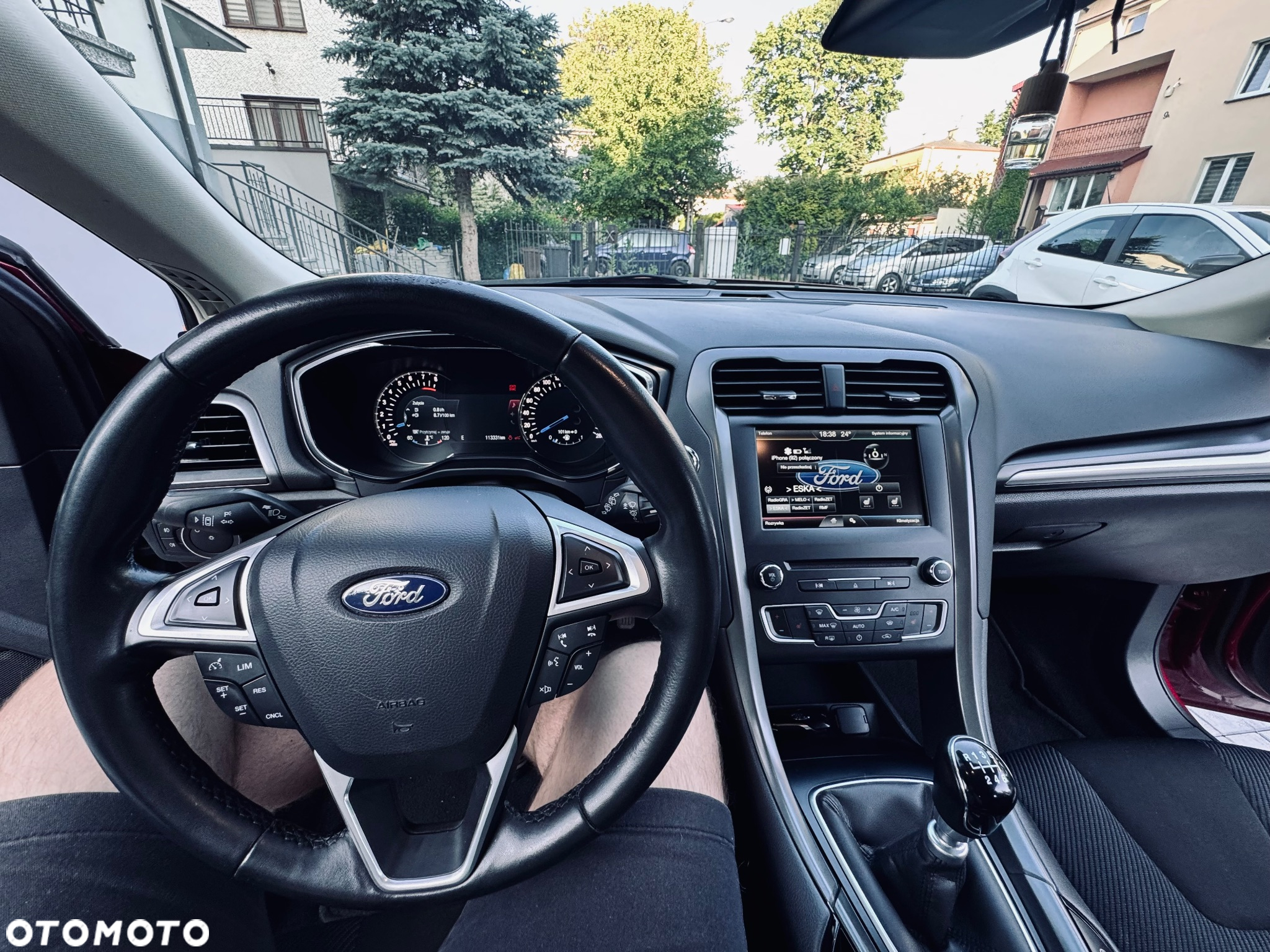 Ford Mondeo 1.5 EcoBoost Titanium - 24
