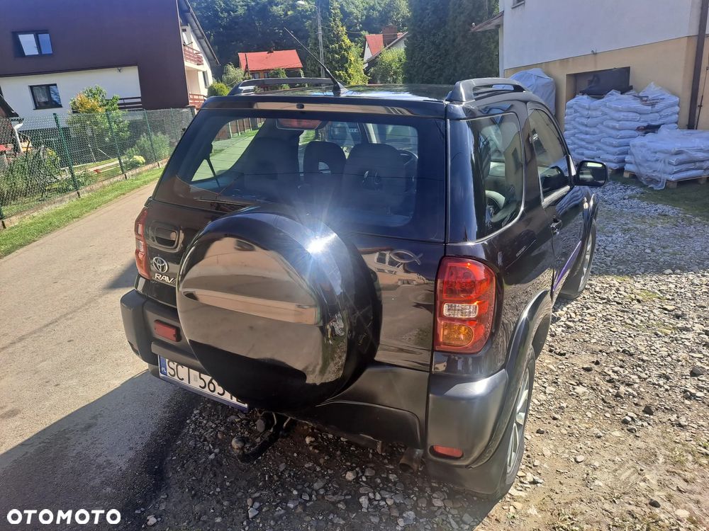 Toyota RAV4 D-4D 4x4 Edition - 3