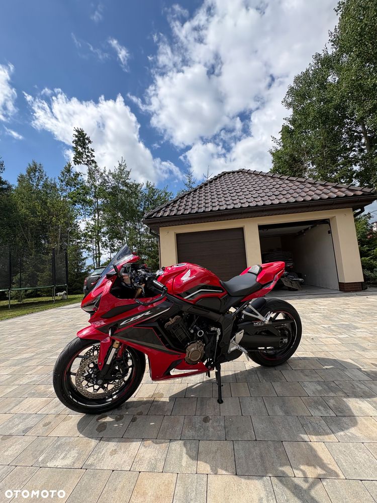 Honda CBR - 8