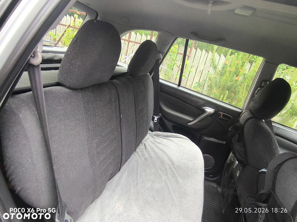 Toyota RAV4 1.8 VVT-i Terra 2WD - 14