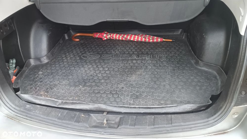 Subaru Forester 2.0D VR 000 - 19