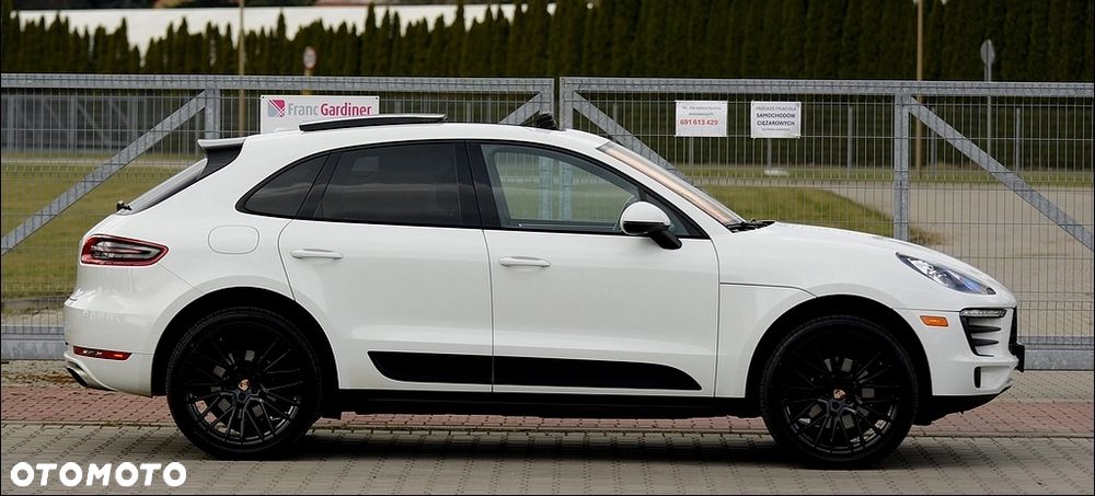 Porsche Macan Standard - 17