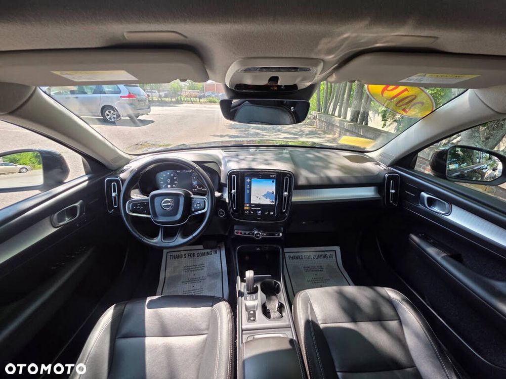 Volvo XC 40 T5 AWD Momentum - 7