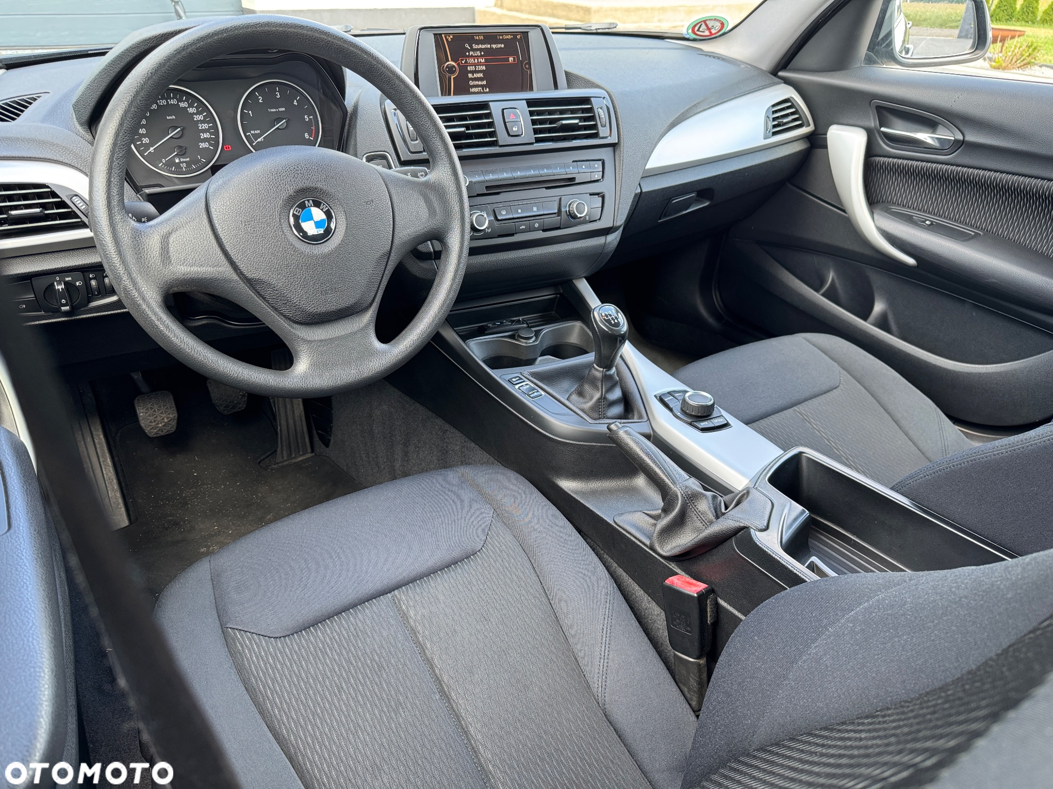 BMW Seria 1 116d DPF - 8