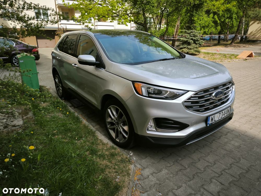 Ford Edge - 2