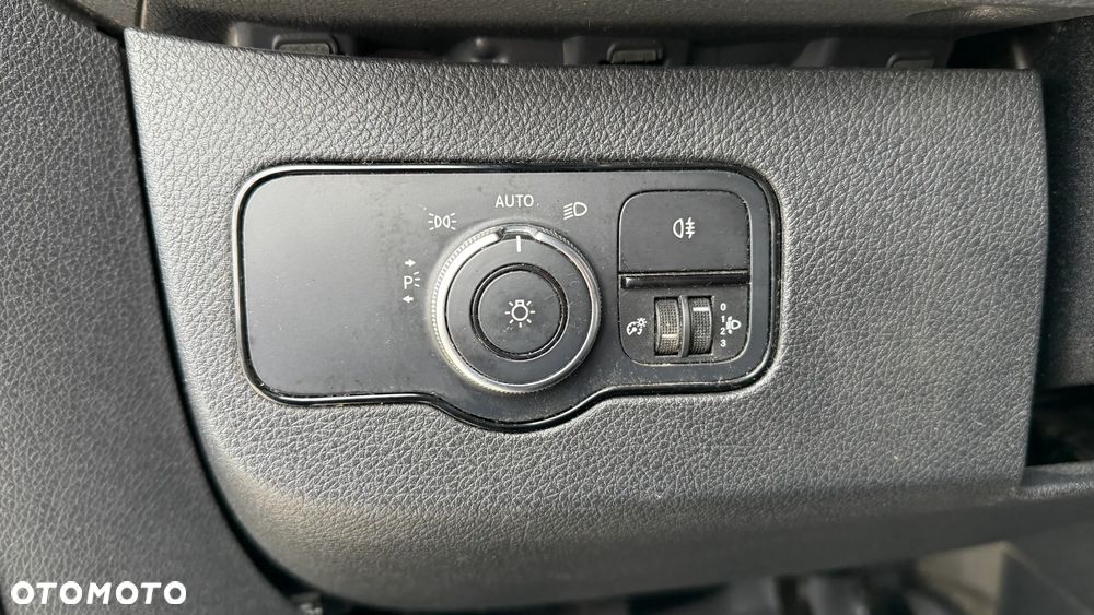 Mercedes-Benz Sprinter 311 CDI - 21