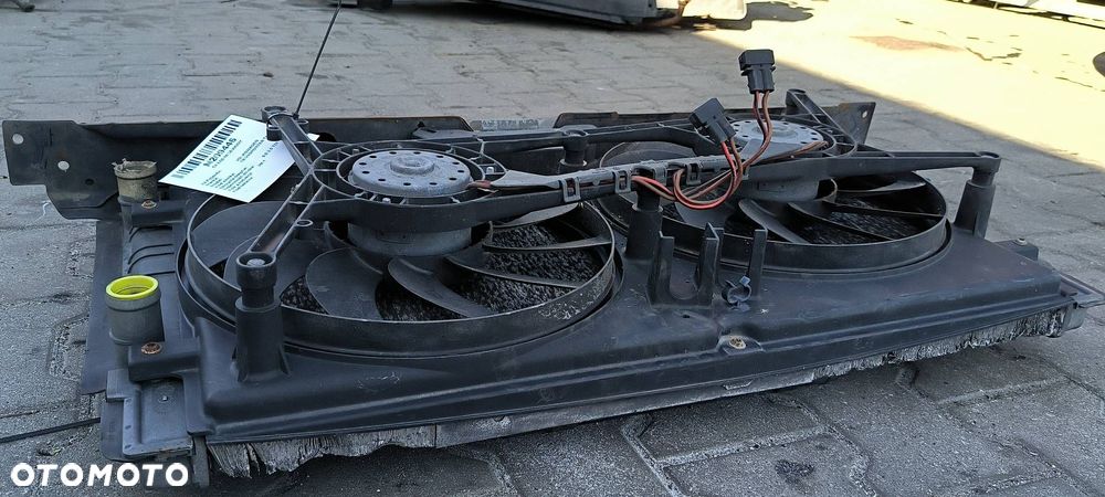 CHŁODNICA WODY VOLKSWAGEN TRANSPORTER T4 - 2