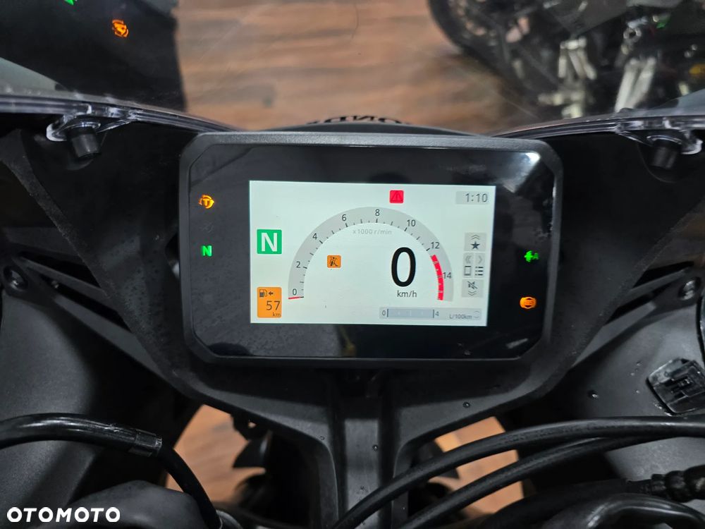 Honda CBR - 4