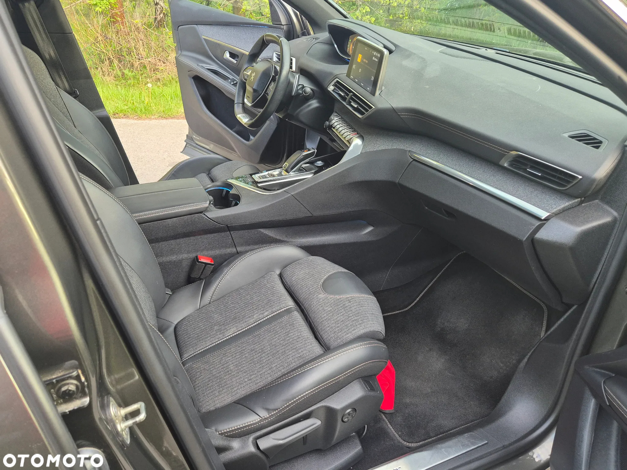 Peugeot 3008 1.2 PureTech GT Pack S&S EAT8 - 27