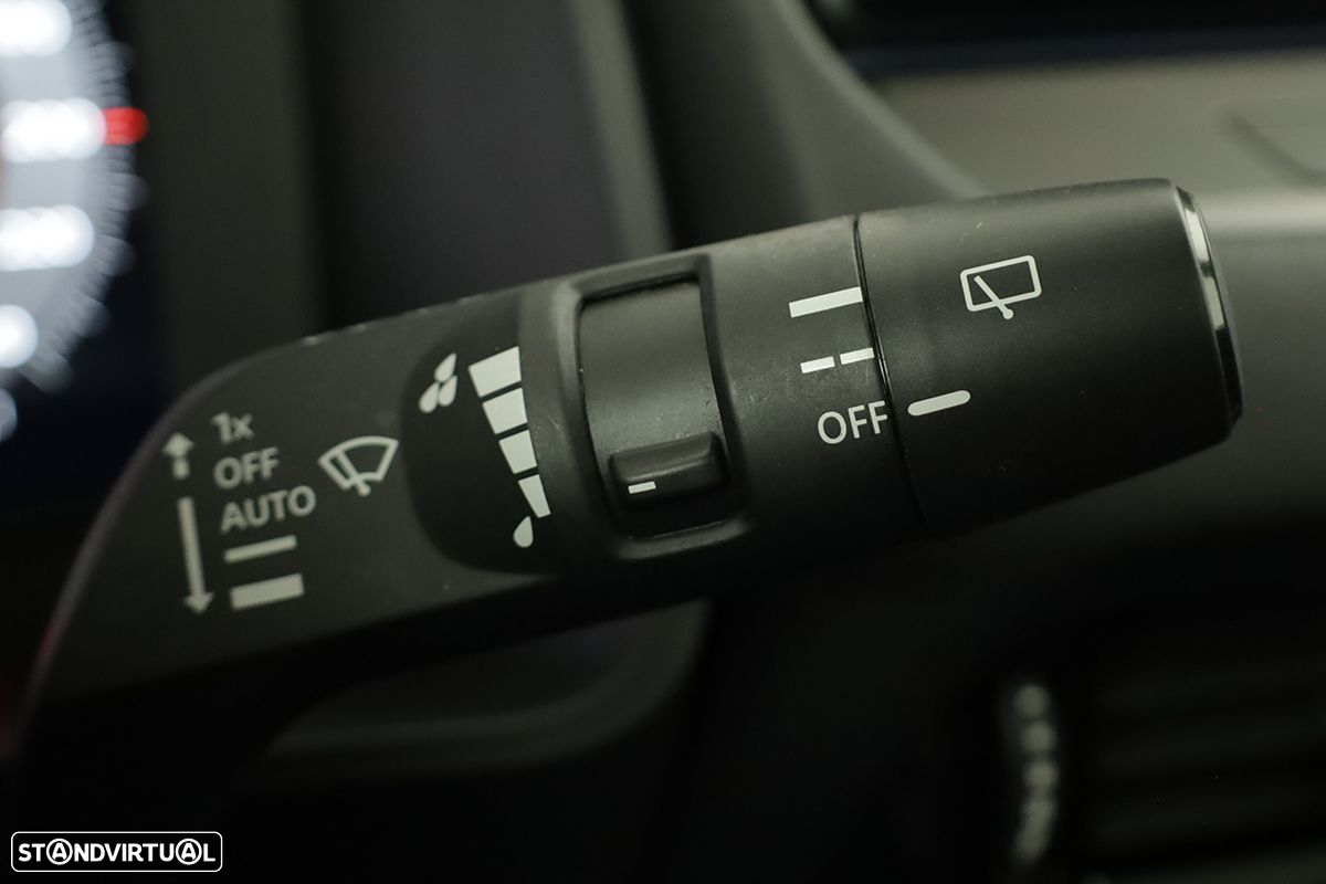 Nissan Qashqai 1.3 DIG-T N-Connecta LED - 18