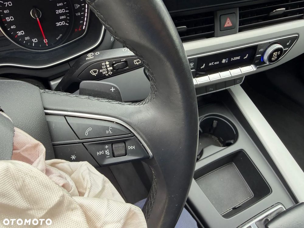 Audi A4 Avant 35 TDI S tronic - 29