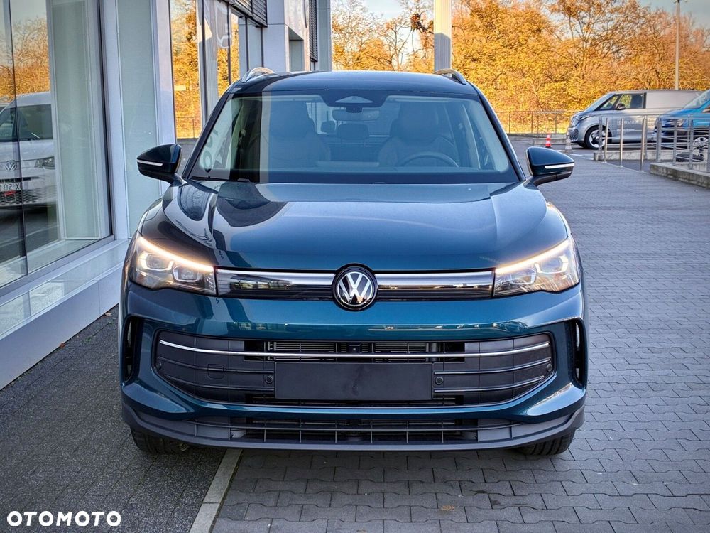 Volkswagen Tiguan - 2