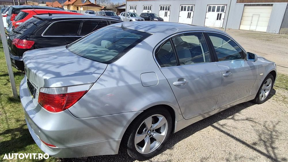 BMW Seria 5 520d Aut. - 4