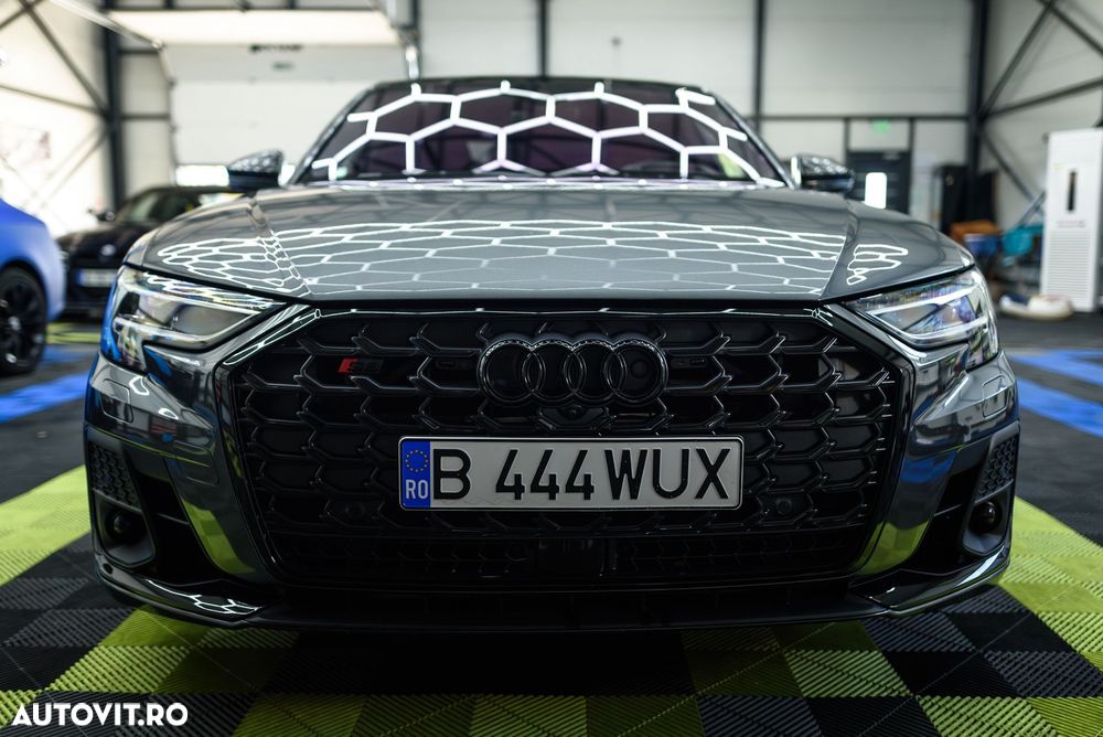 Audi S8 4.0 TFSI quattro Tiptronic - 11
