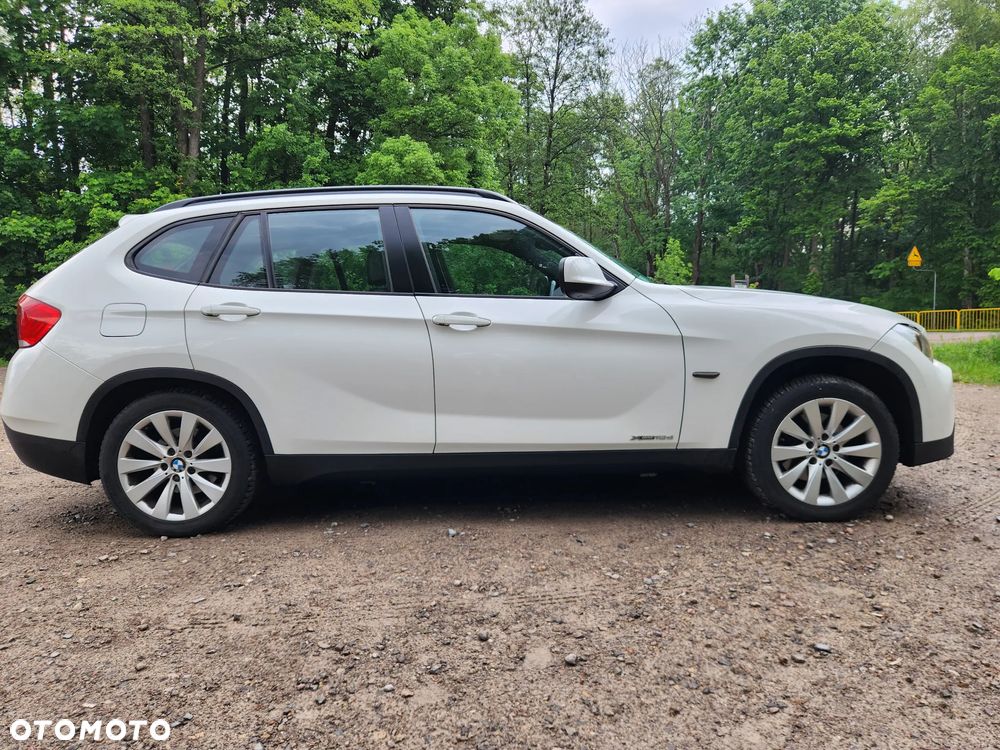 BMW X1 xDrive18d xLine - 23