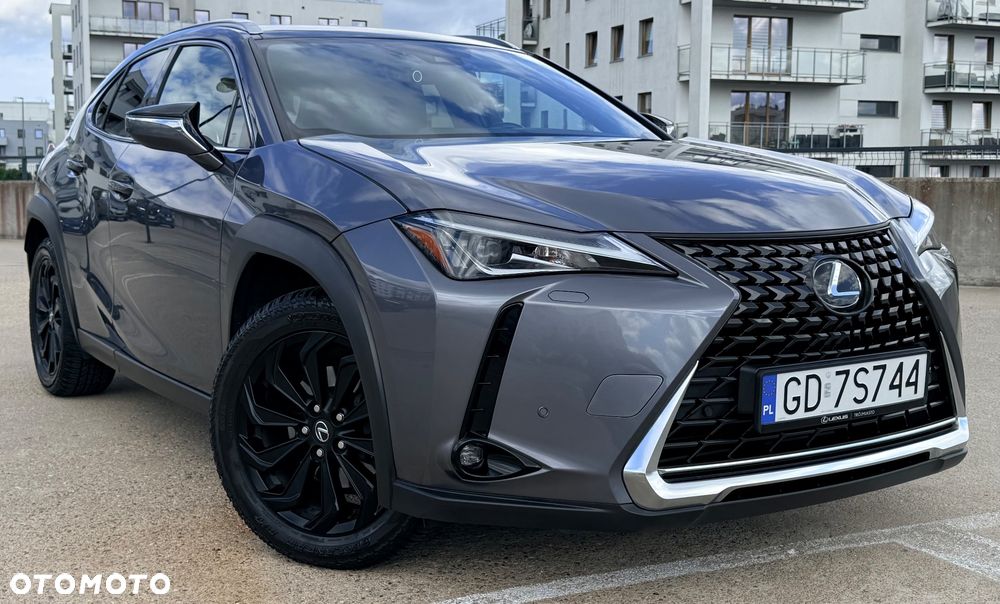 Lexus UX - 1
