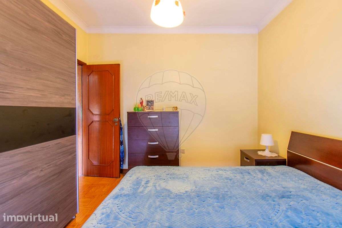Moradia T2 para venda - Grande imagem: 2/14