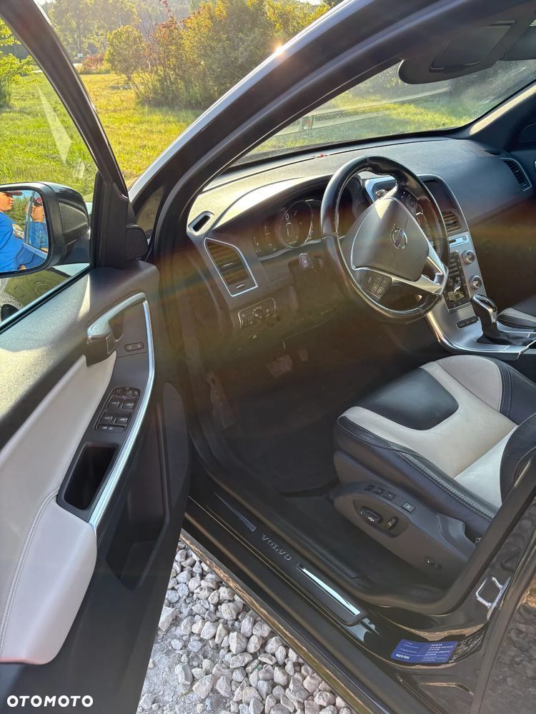 Volvo XC 60 D5 AWD Summum - 10