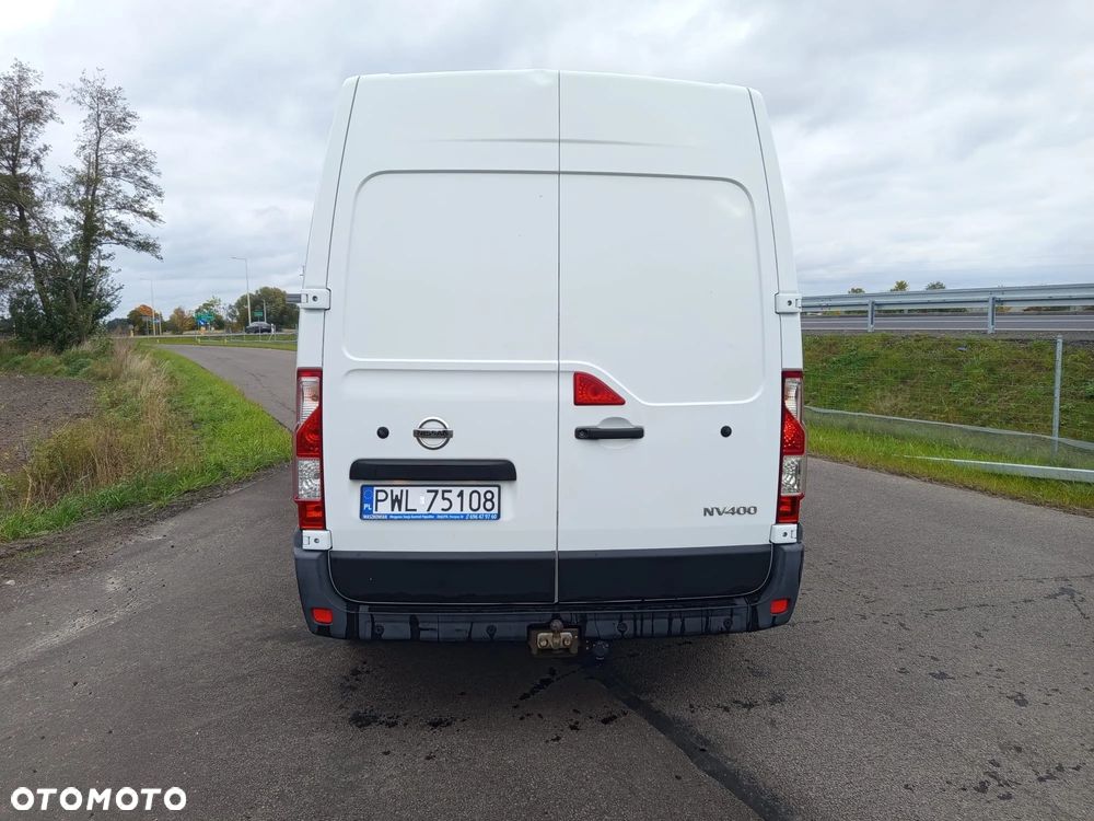 Nissan NV400 - 6