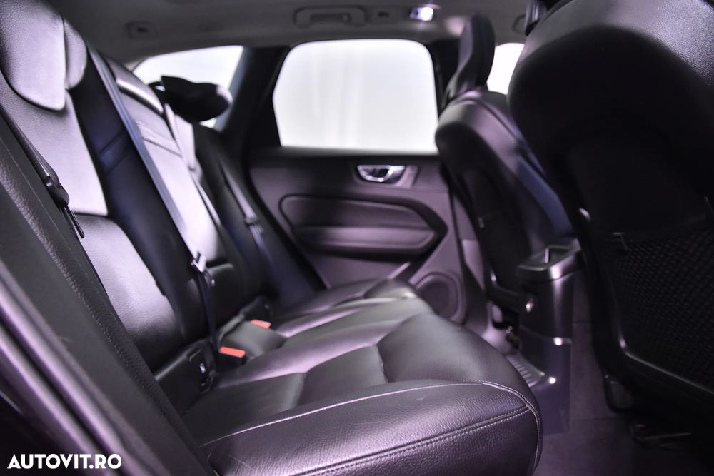 Volvo XC 60 T8 Twin Engine AWD Inscription - 12