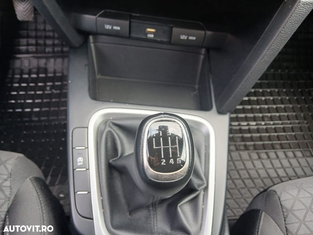 Kia Ceed 1.5 T-GDI 6MT Best - 15