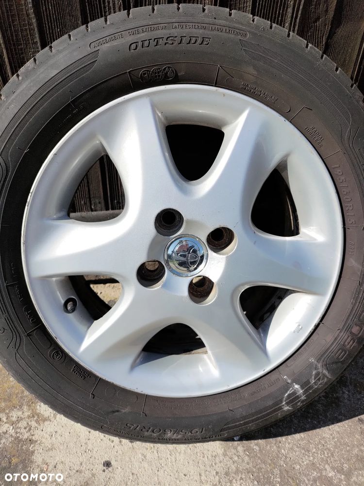 Toyota Corolla 1.6 VVT-i Sol - 18