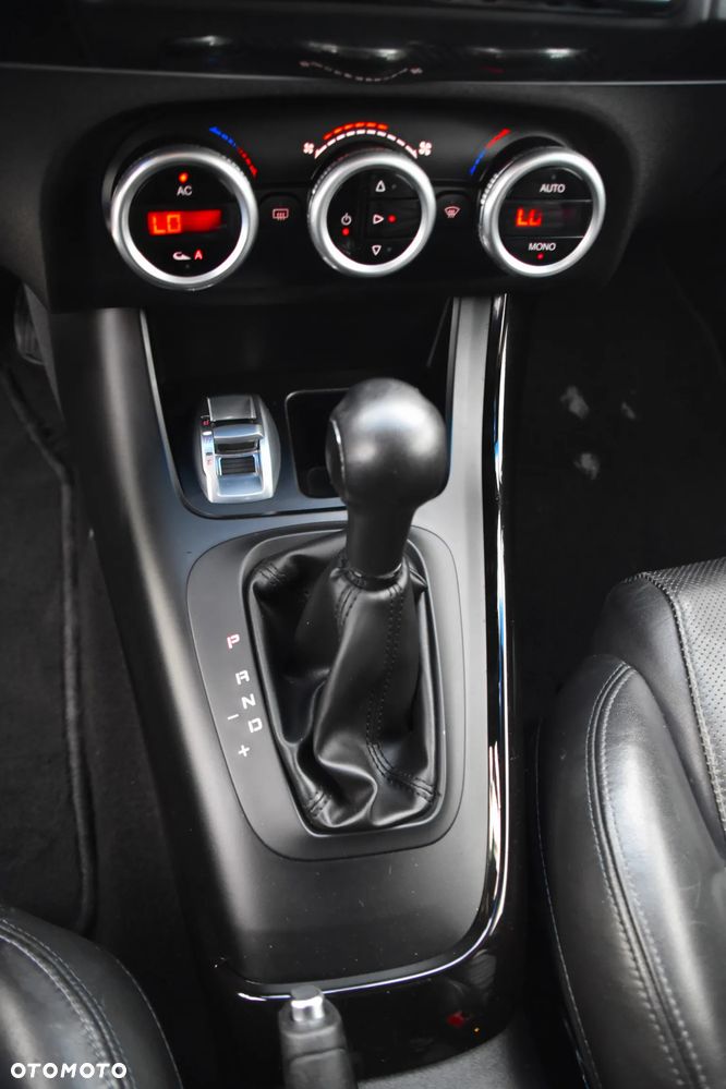 Alfa Romeo Giulietta 1.4 TB 16V Multiair TCT Turismo - 20