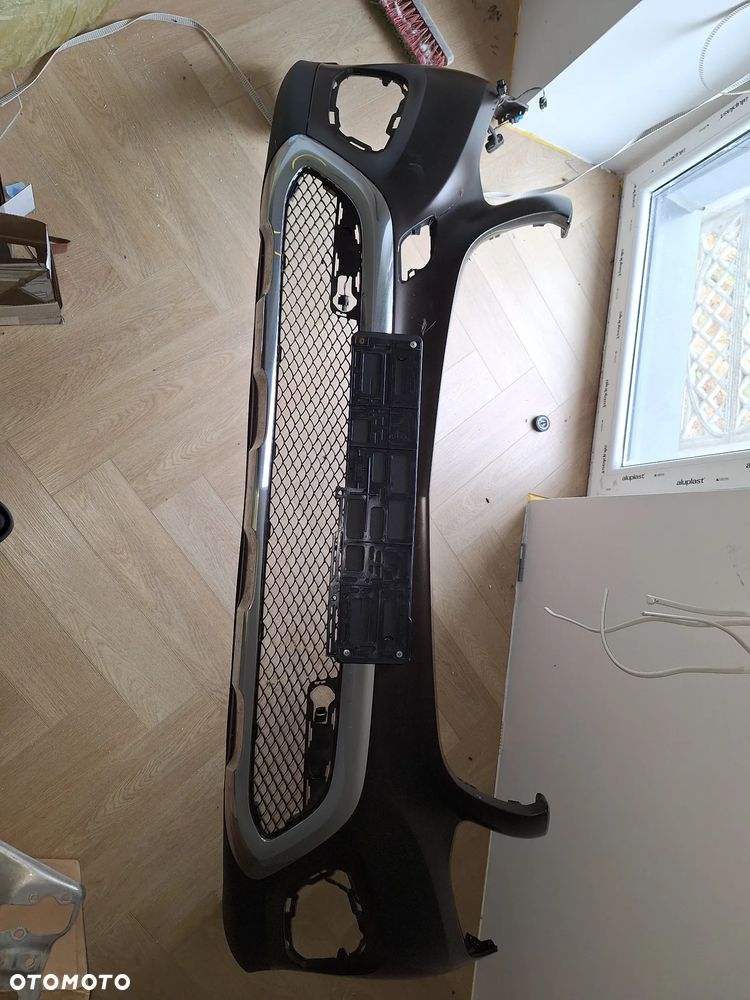 Pas Przedni Lampy zderzak - 10