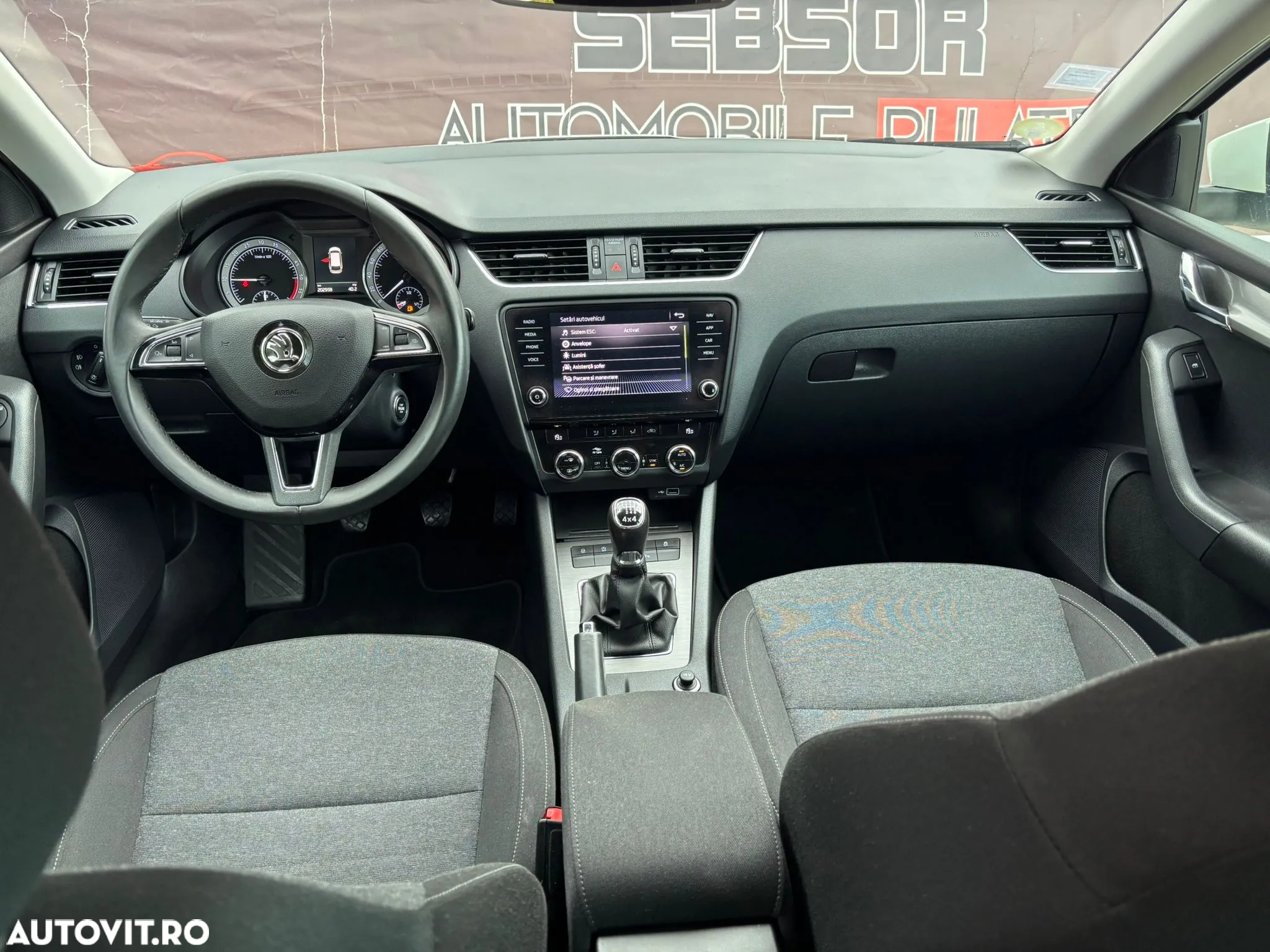 Skoda Octavia - 10
