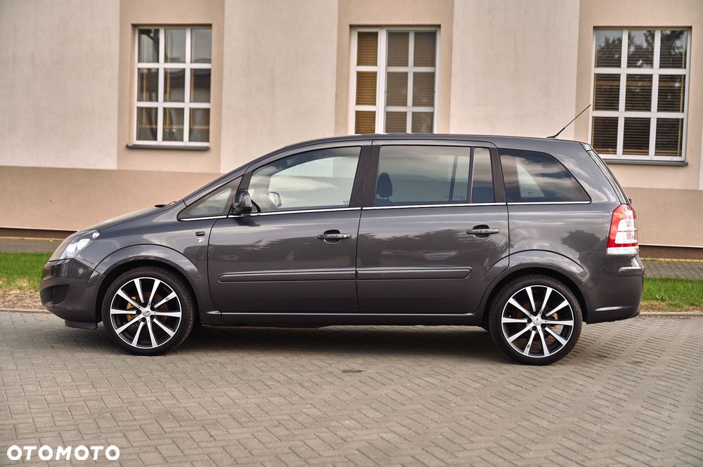 Opel Zafira 1.8 16V Comfort - 8