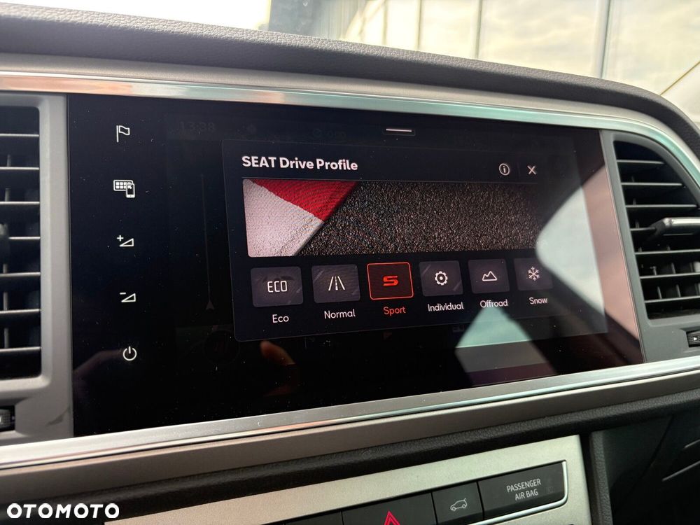 Seat Ateca 2.0 TSI Xperience S&S 4Drive DSG - 33