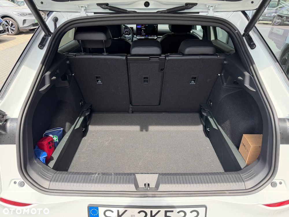 Volkswagen T-Roc 1.5 eTSI R-Line DSG - 15