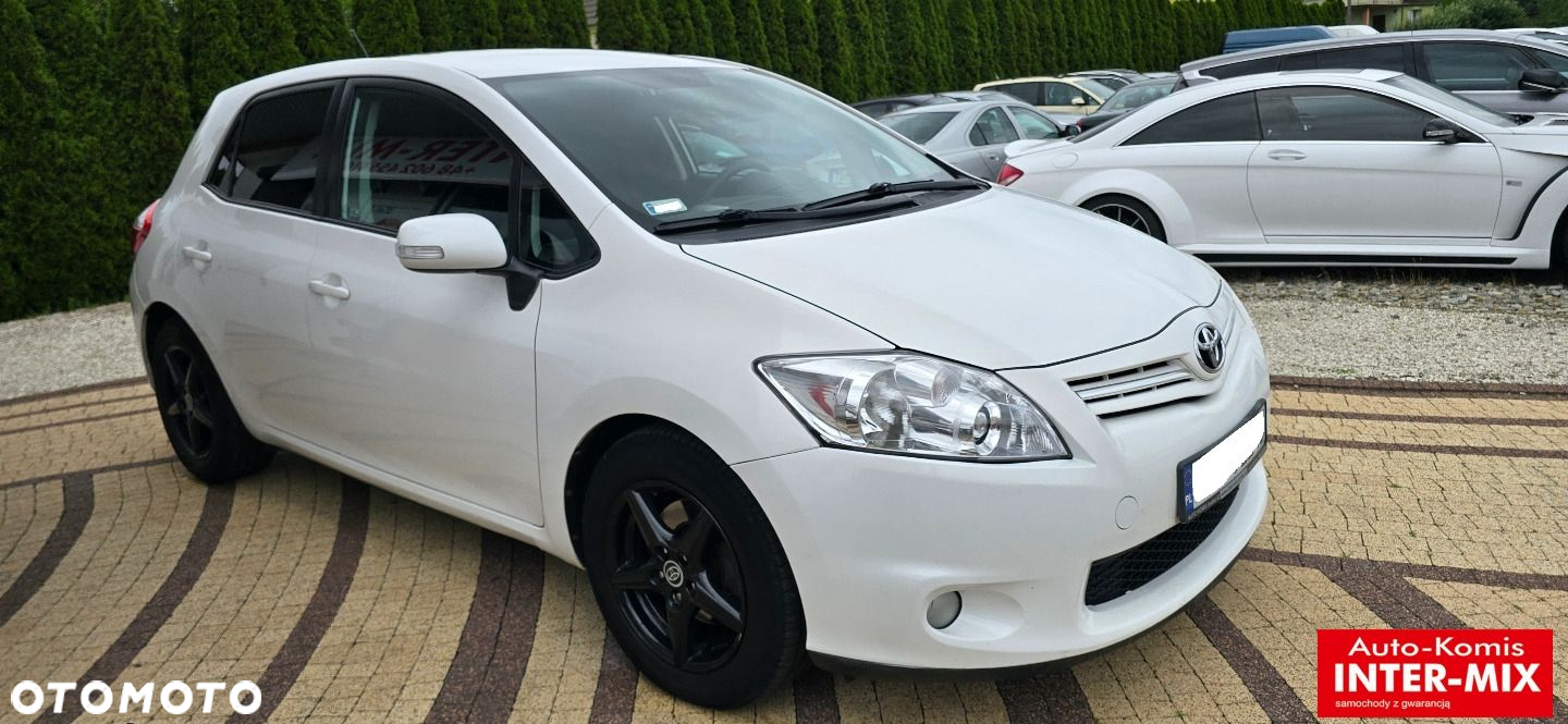 Toyota Auris - 4