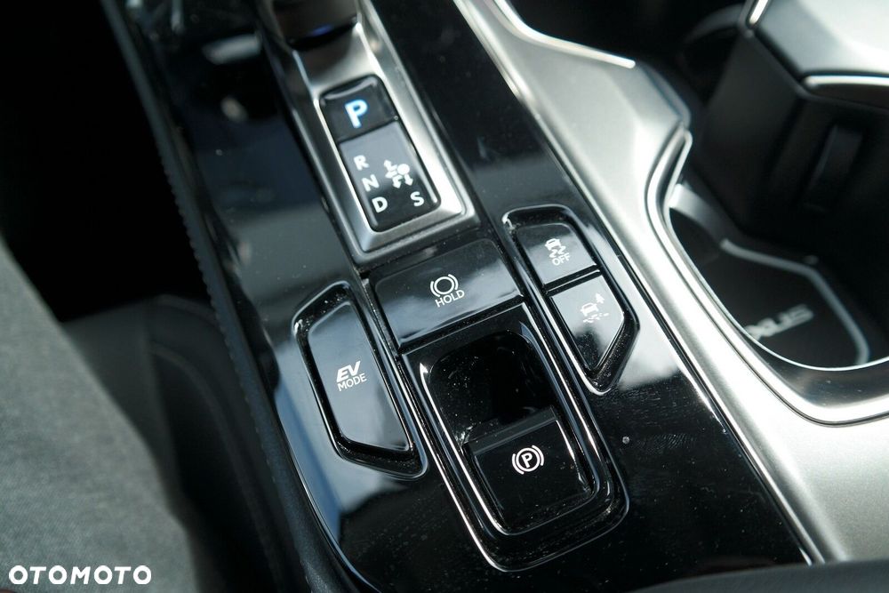 Lexus NX - 26
