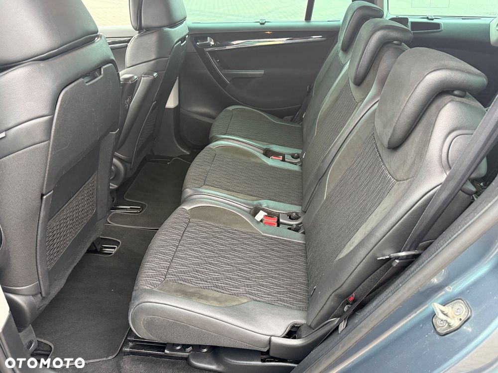 Citroën C4 Picasso 2.0 HDi FAP EGS6 Exclusive - 25