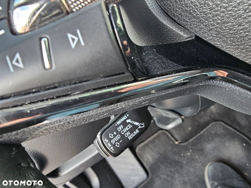 Skoda Superb 2.0 TDI SCR Style DSG - 18