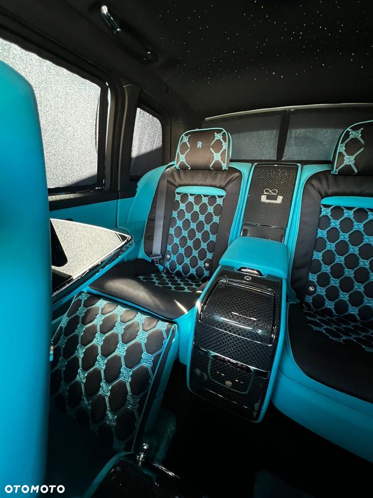 Rolls-Royce Cullinan - 26