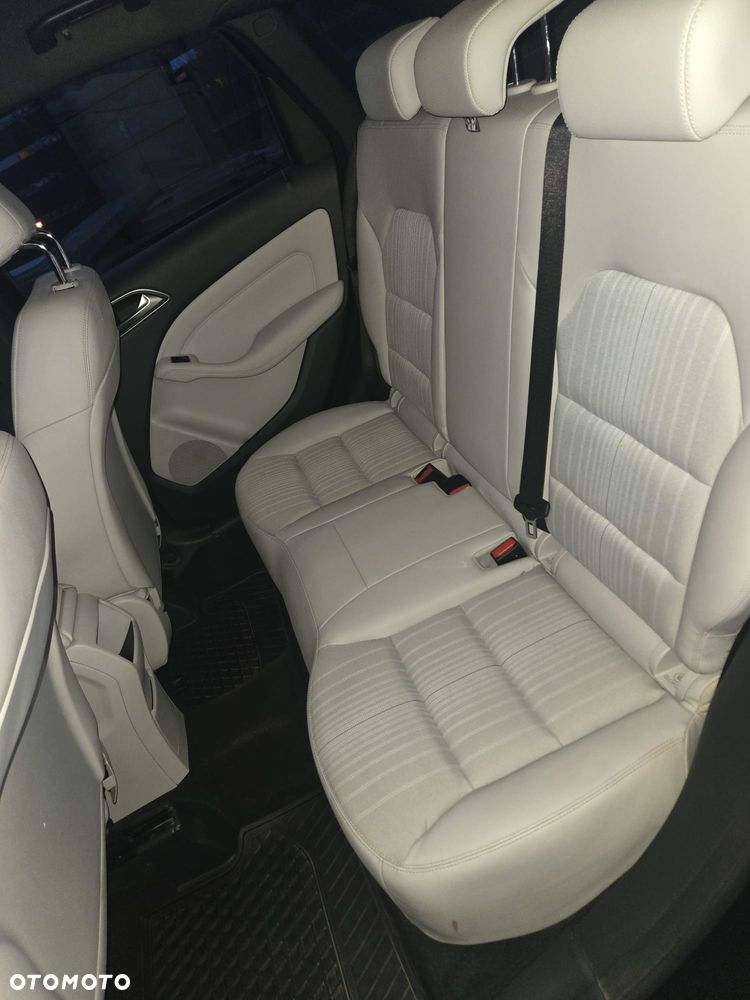 Mercedes-Benz Klasa B 180 CDI - 11