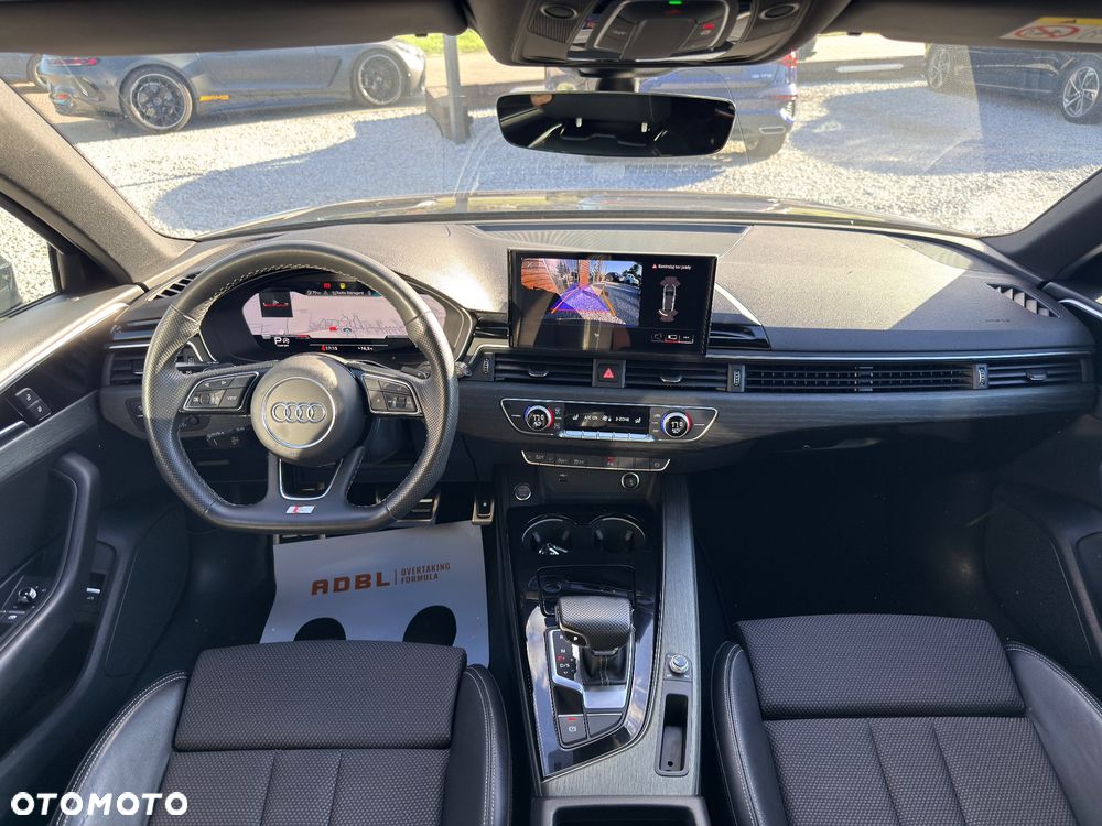 Audi A4 Avant 35 TDI S tronic S line - 40