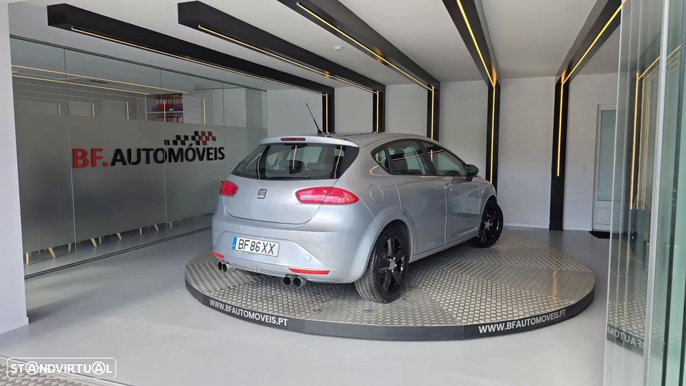 SEAT Leon 1.6 TDI Sport - 23