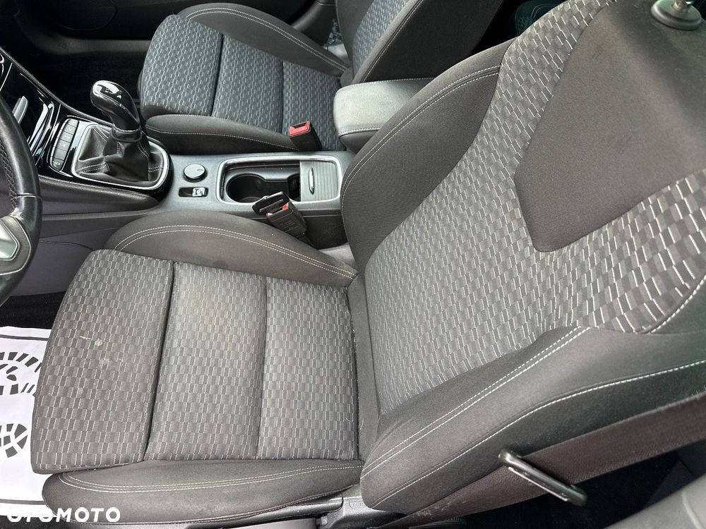 Opel Astra 1.6 CDTI Dynamic S&S - 13