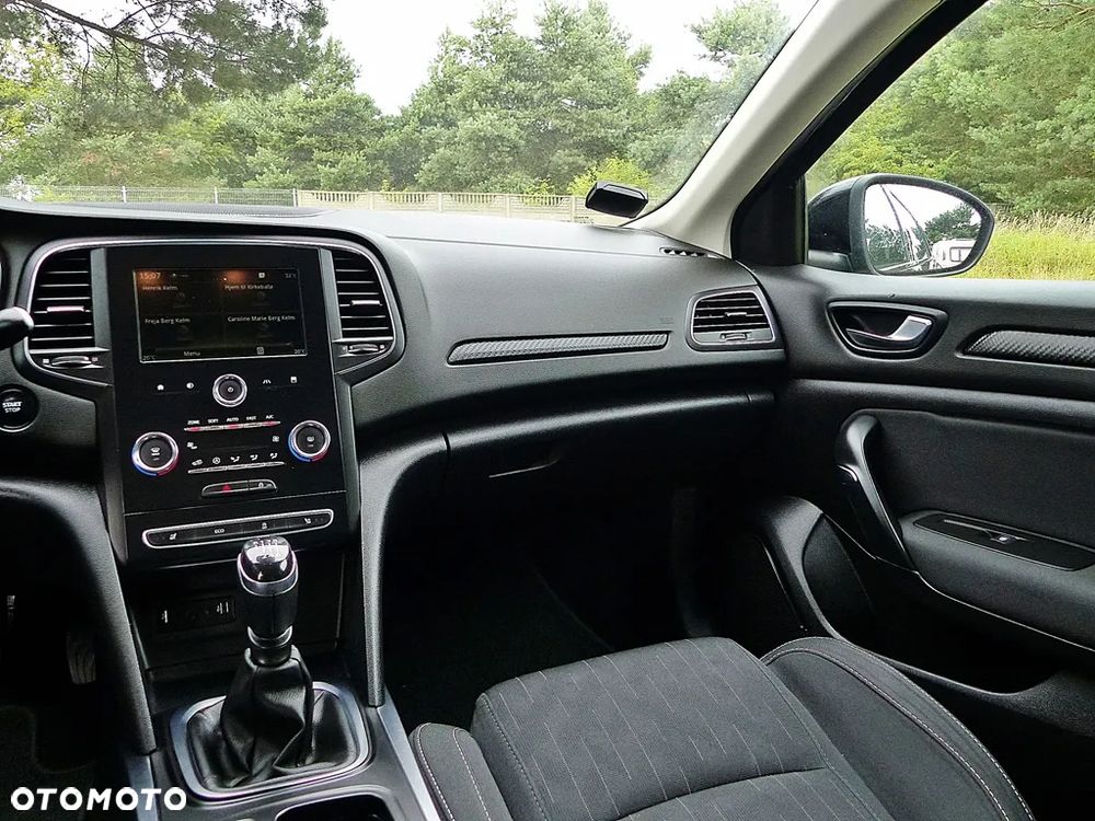 Renault Megane 1.3 TCe FAP Limited - 37