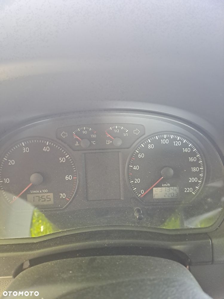Volkswagen Polo - 6
