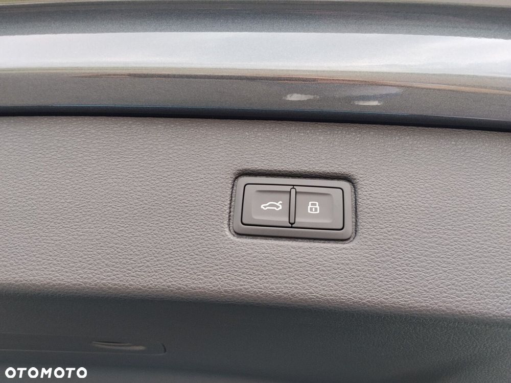Audi Q7 - 11