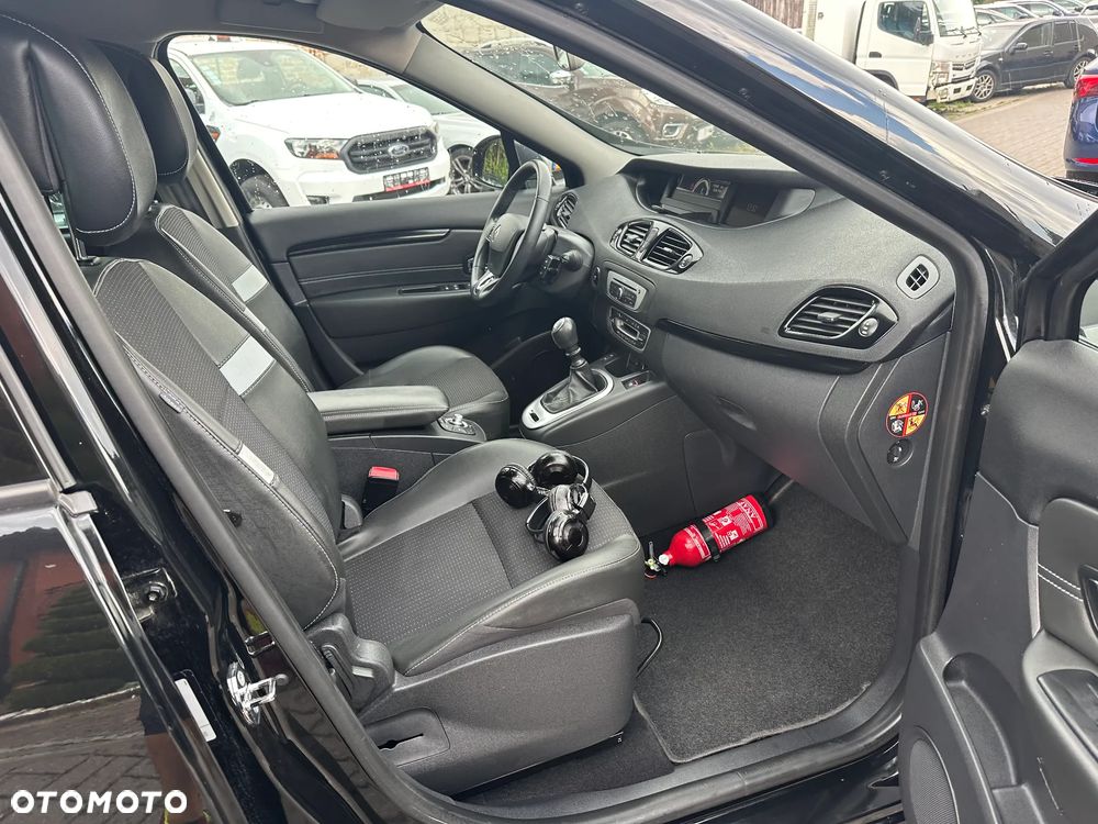 Renault Scenic - 12