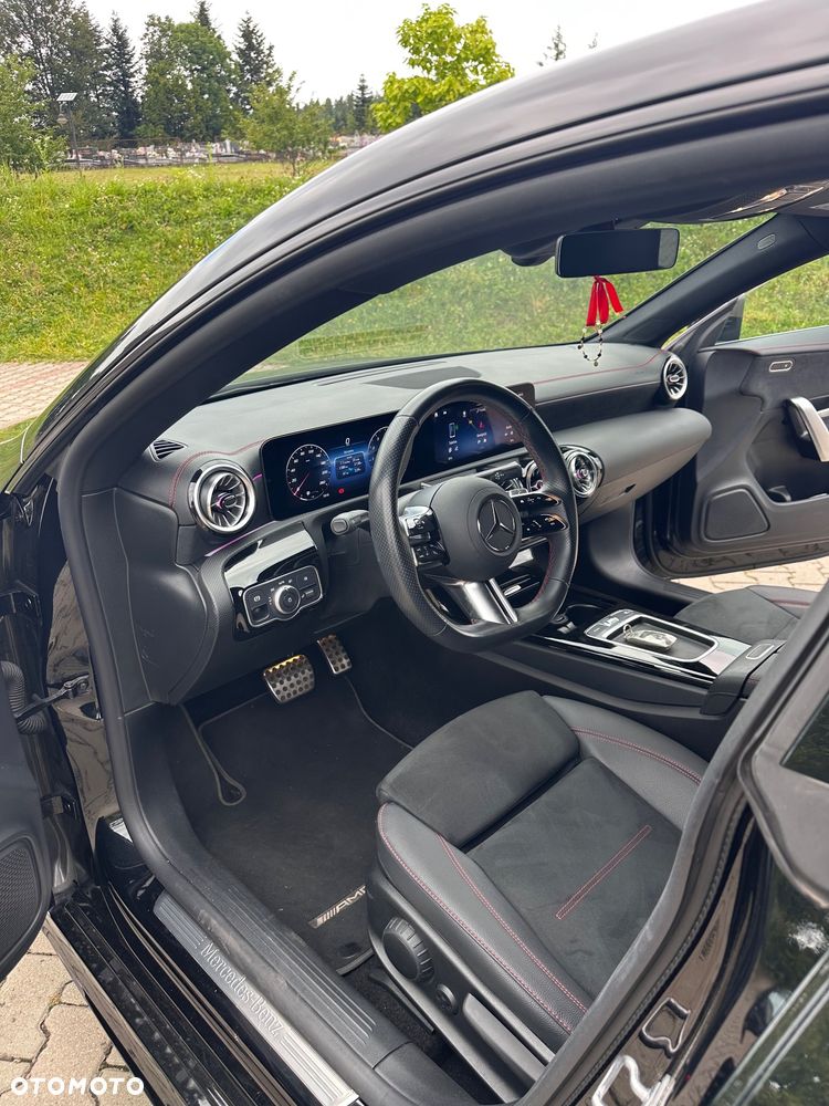 Mercedes-Benz CLA 200 mHEV AMG Line 7G-DCT - 8