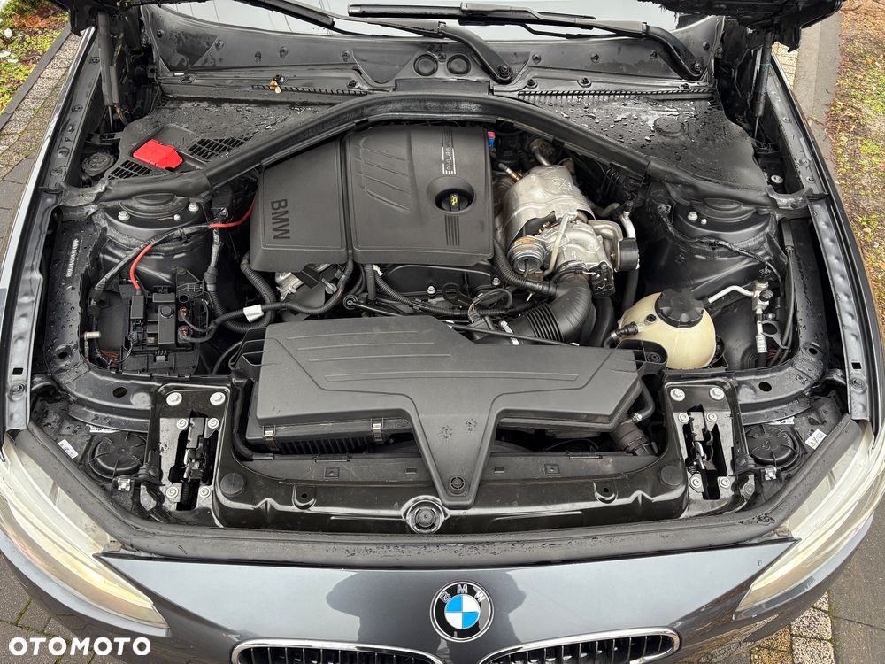 BMW Seria 1 118i - 18